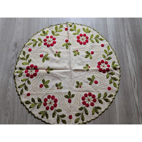 Vintage Round Linen Tablecloth With Red & Green Embroidery Floral Design 20" - Picture 1 of 4